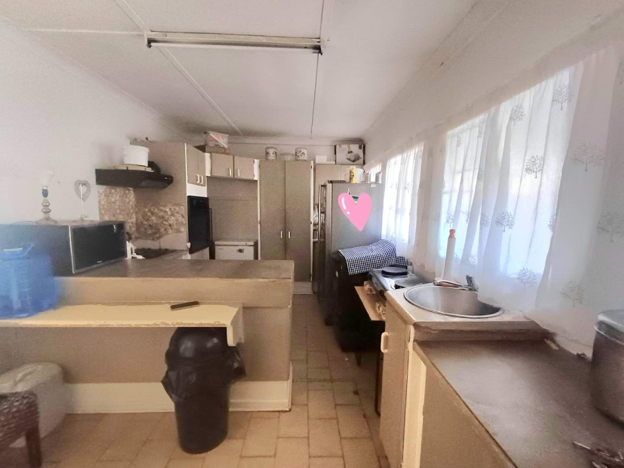 4 Bedroom Property for Sale in Uitsig Free State